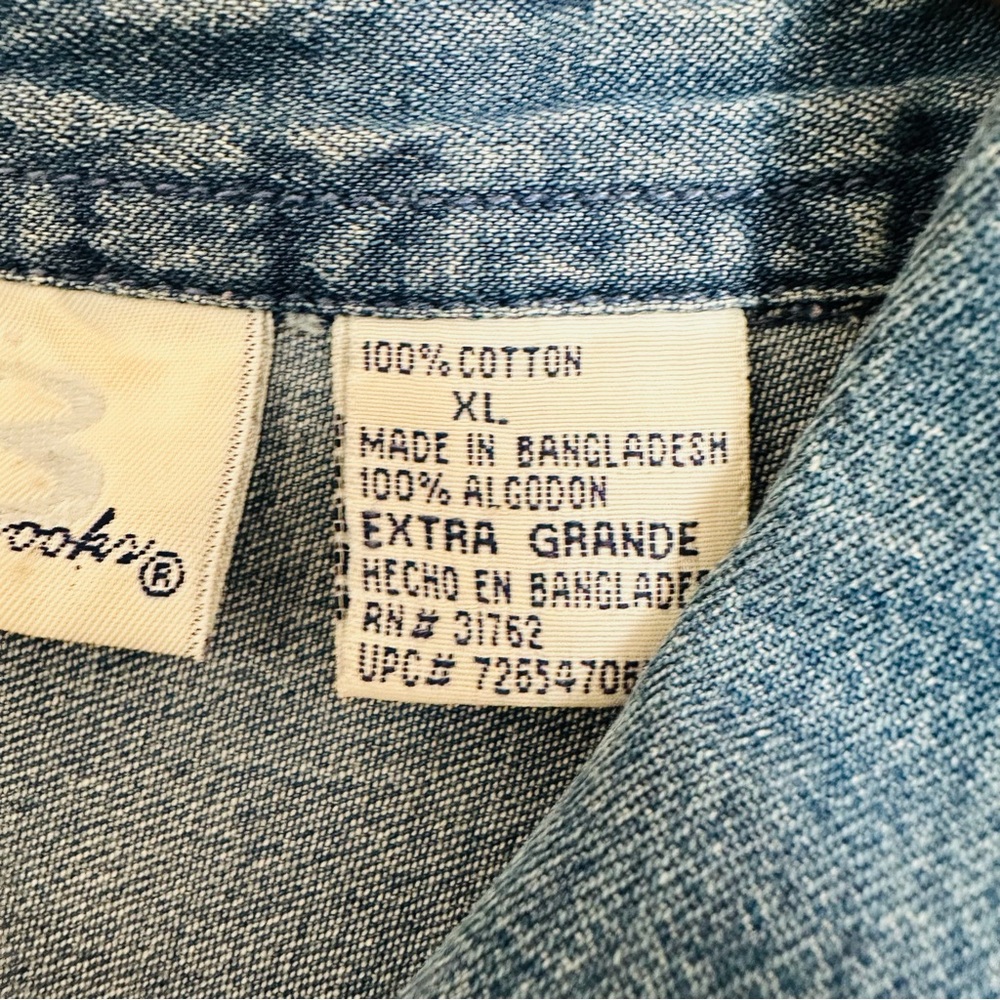 Bobbie Brooks Vintage Denim Shirt Floral Embroidered Short Sleeve Button Down - Picture 10 of 10